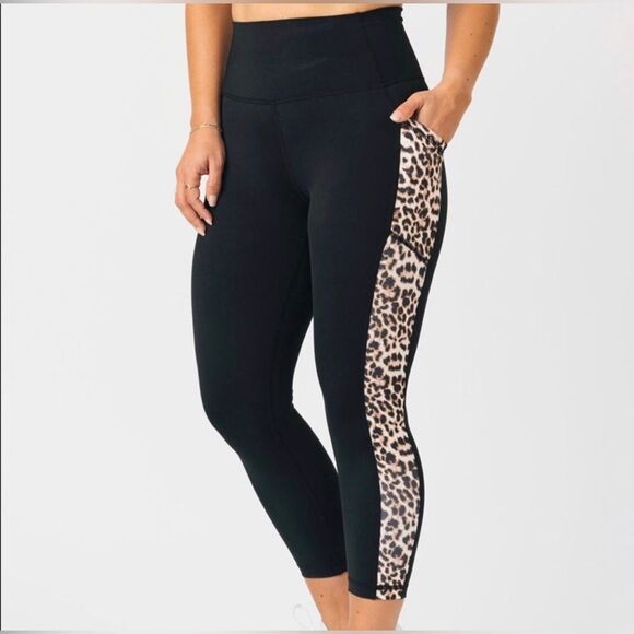 Zyia Active Leopard Print High Rise Leggings Size 6-8 - Picture 3 of 10